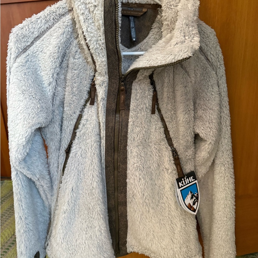 Kuhl Women's Teddy Jacket in Cream and Brown - Picture 3 of 7